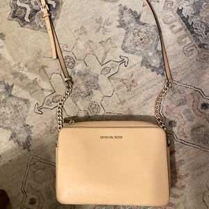 Michael Kors cream purse